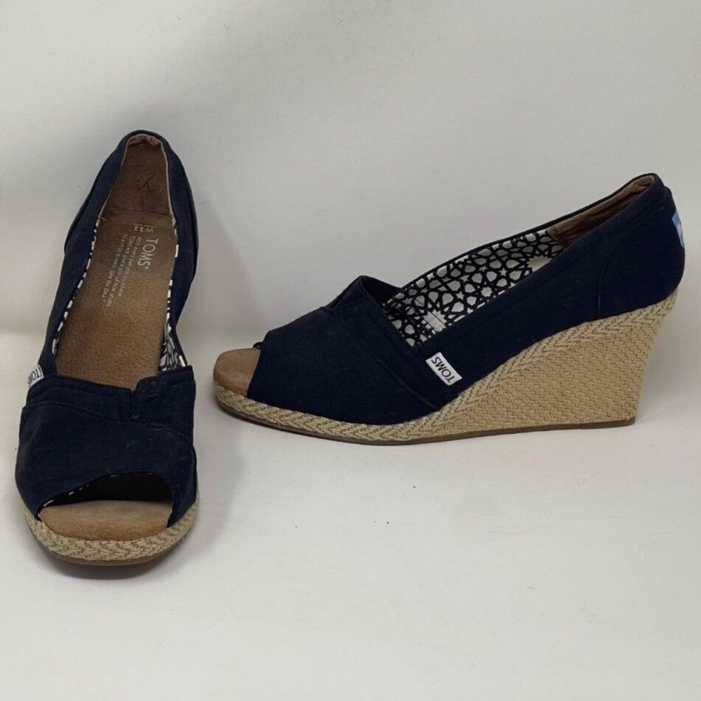 Toms Women's Black Canvas Peep Toe Wedge Heels Sandals Size 11